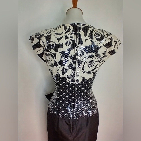 FABULOUS DALLAS STYLE COCKTAIL DRESS - Picture 5 of 9